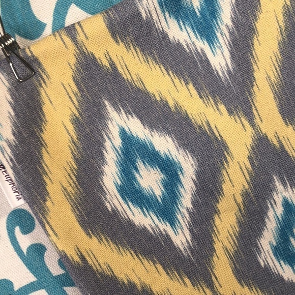 Euphoria Bundle of 4 Throw Pillow Covers Gray, Yellow, and Turquoise - Picture 2 of 7